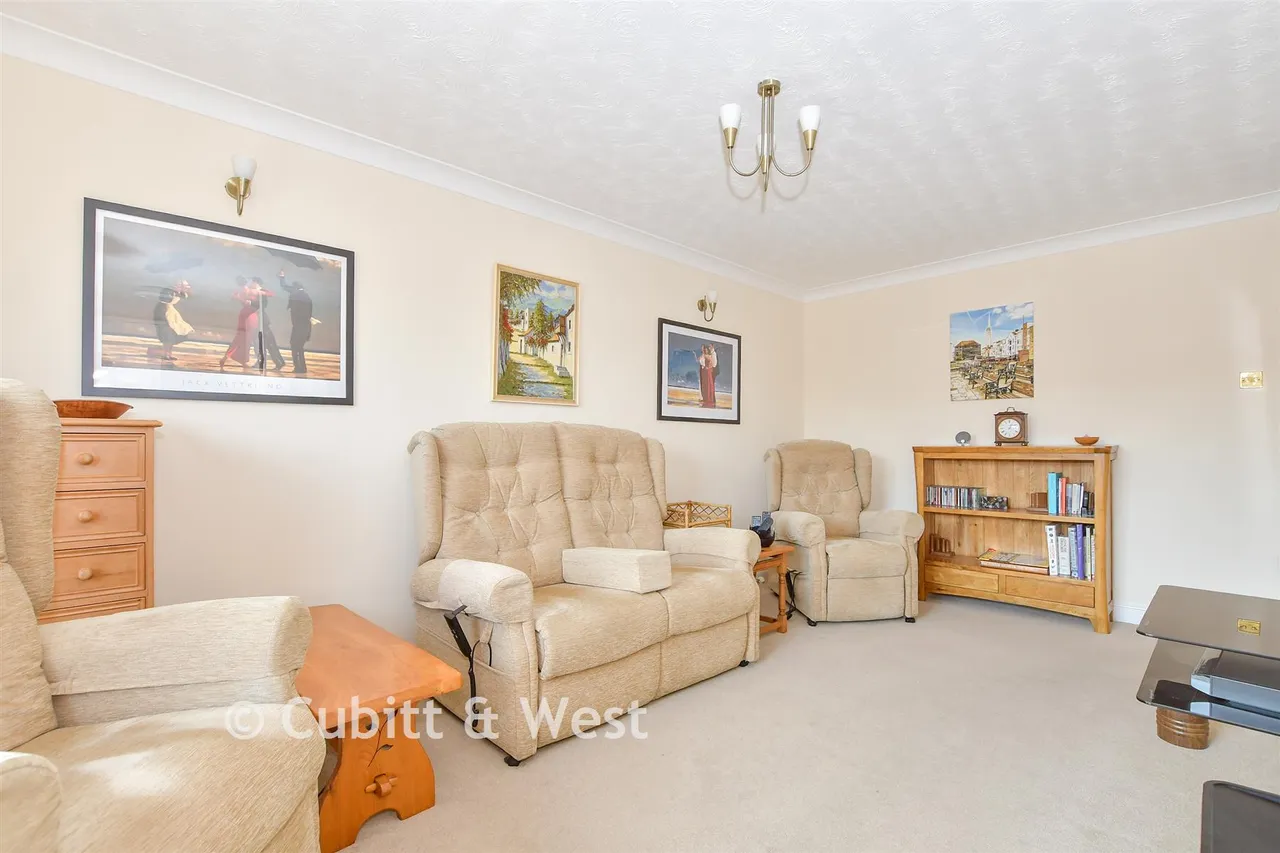 Warblington Street, Portsmouth, PO1, photo 5