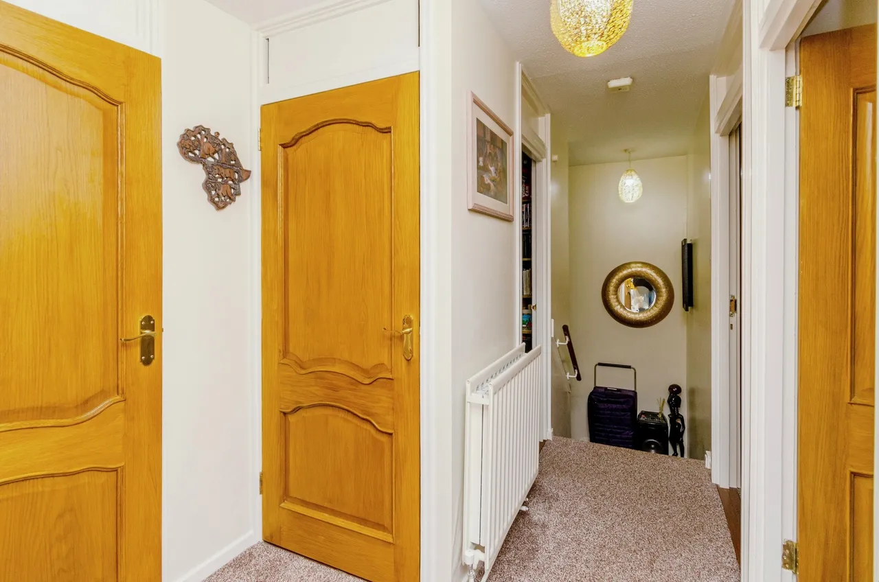Hambledon Close, Wolverhampton, photo 12