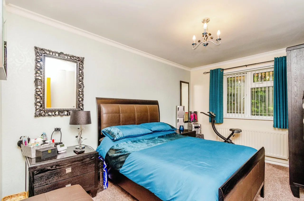 Hambledon Close, Wolverhampton, photo 8