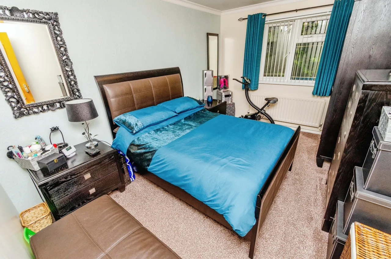 Hambledon Close, Wolverhampton, photo 9
