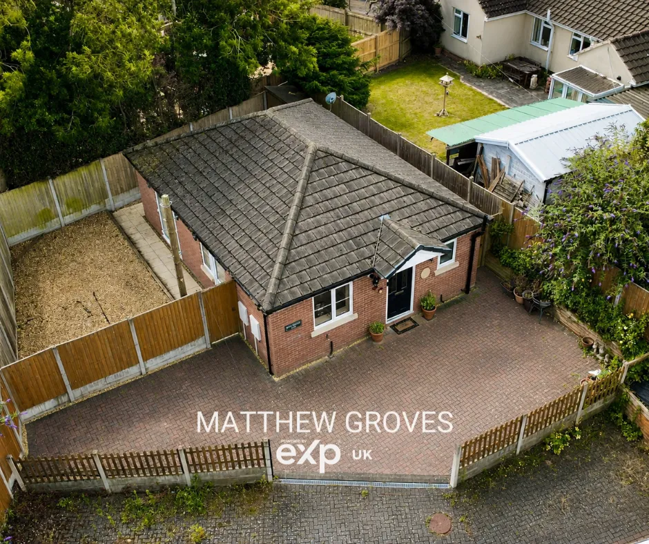 2 bed house for sale, Salisbury Road, Market Drayton, TF9