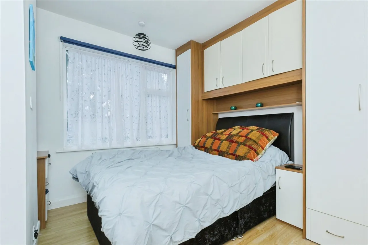 Shakespeare Drive, Braunstone, LE3, photo 16