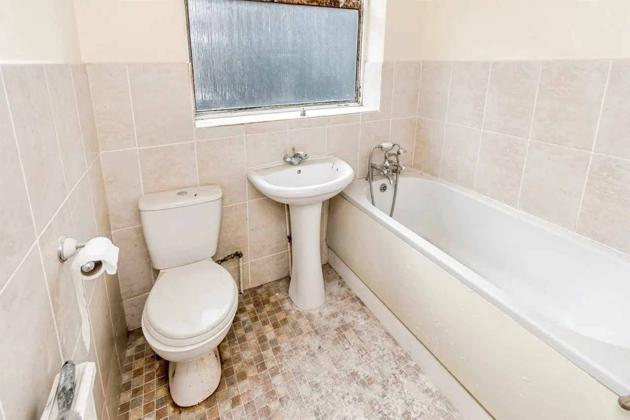 Swaythling Road, West End, SO30, photo 7