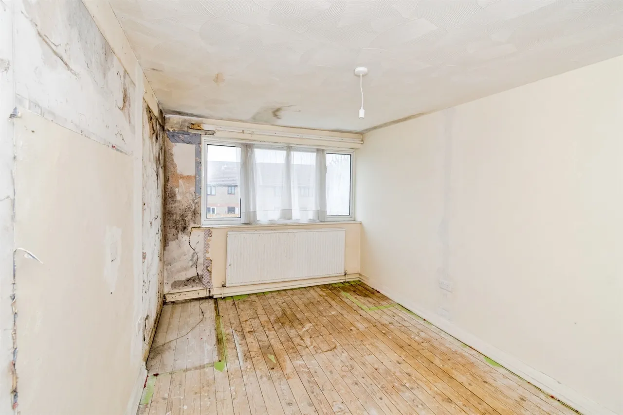 Swaythling Road, West End, SO30, photo 14