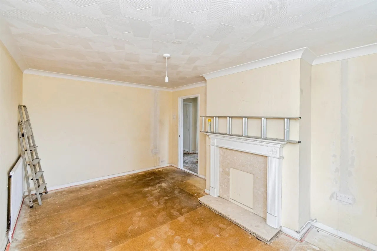 Swaythling Road, West End, SO30, photo 12
