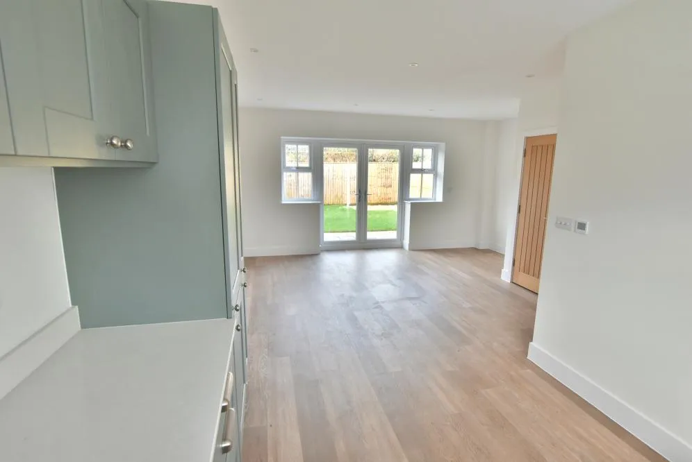 Churchill Gardens, Sturminster Marshall, BH21, photo 6
