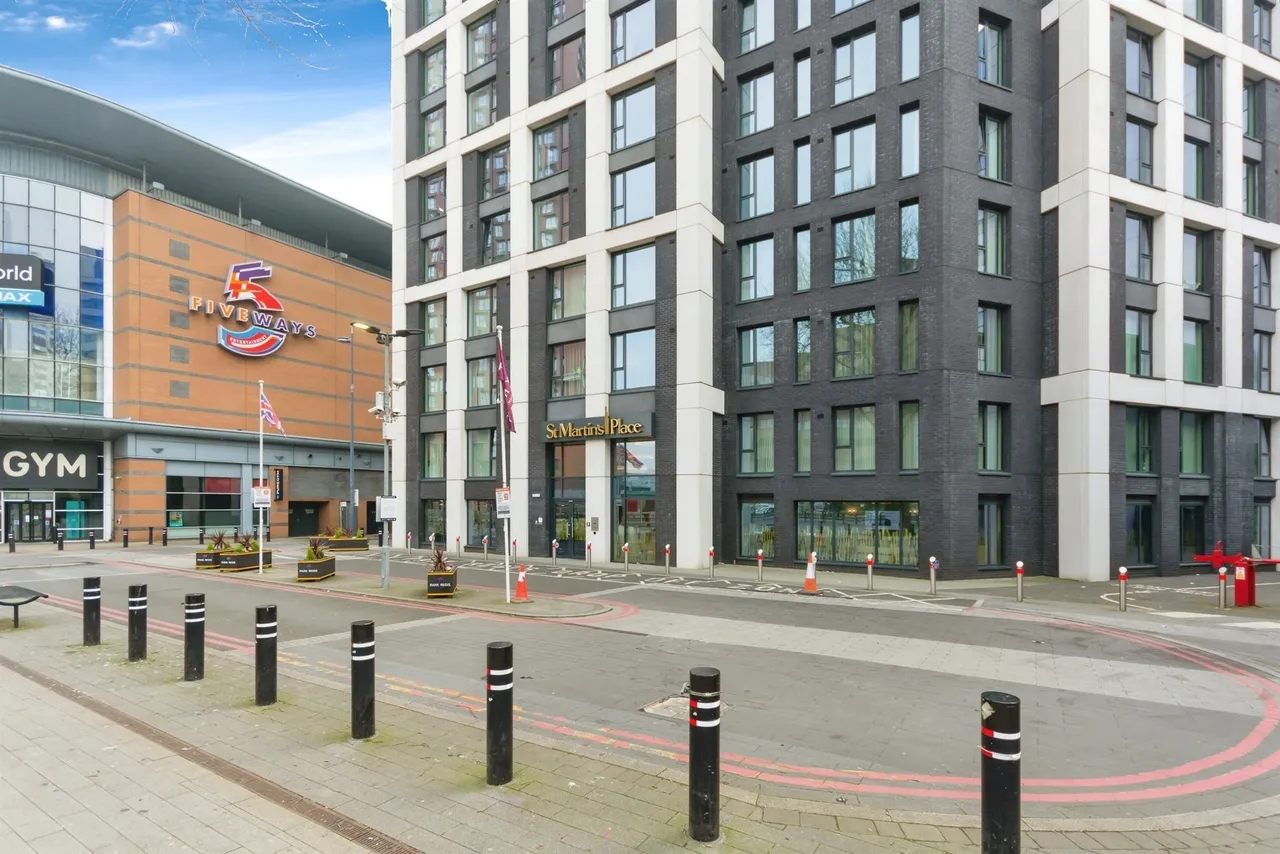 Broad Street, Birmingham, B15, photo 24