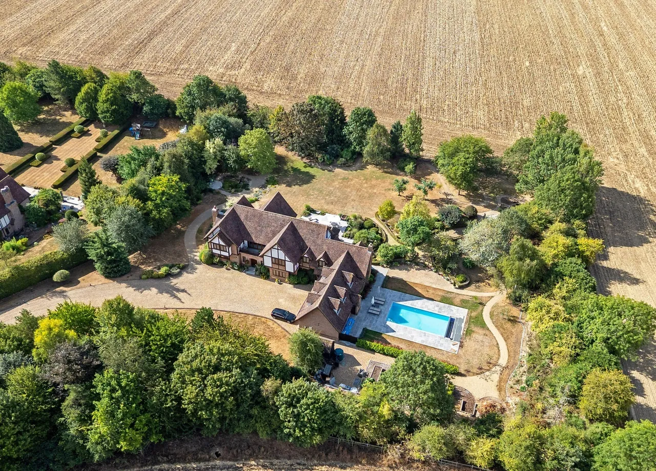 6 bed house for sale — Kimpton Bottom, Hitchin, SG4