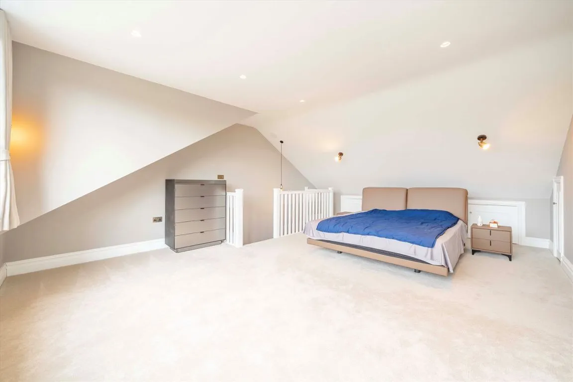 Midhurst Road, W13, photo 8