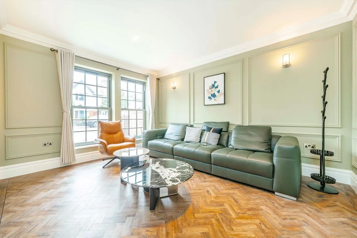 Midhurst Road, W13, photo 4