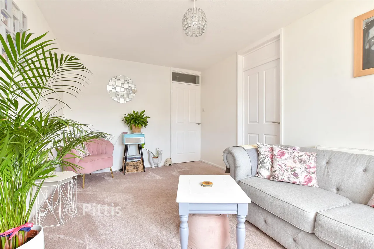 Avenue Road, Shanklin, PO37, photo 5