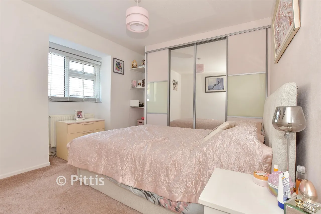 Avenue Road, Shanklin, PO37, photo 6
