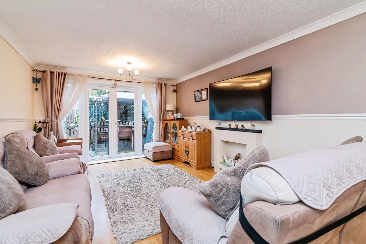 Francis Street, Nottingham, Nottinghamshire, NG7, photo 3