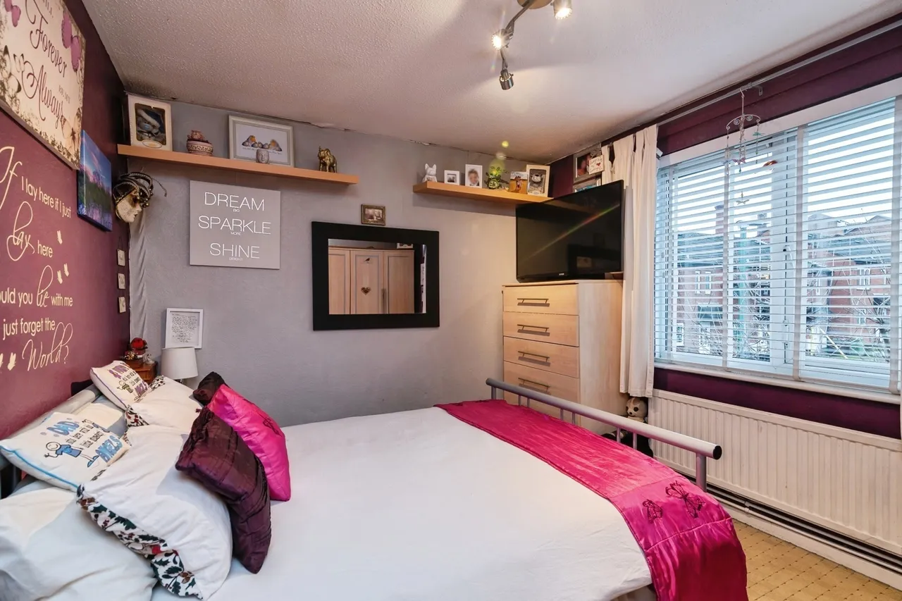 Francis Street, Nottingham, Nottinghamshire, NG7, photo 10