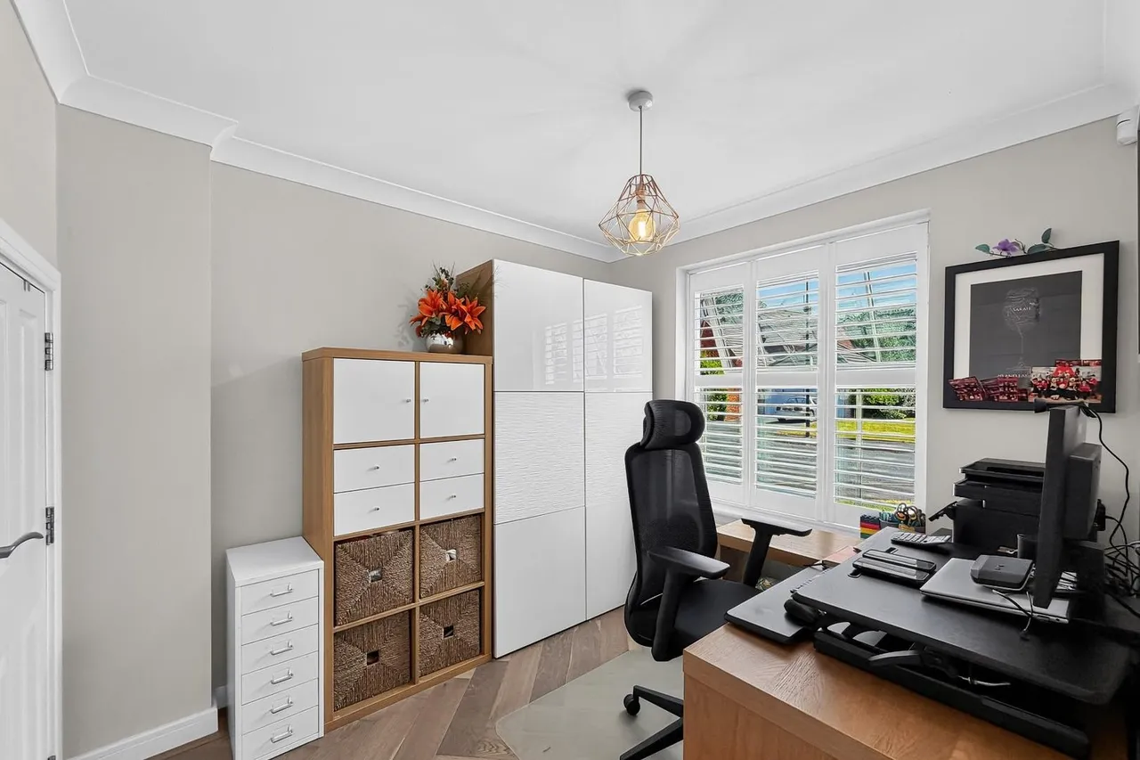 Maryport Drive, Timperley WA15 7NS, photo 7