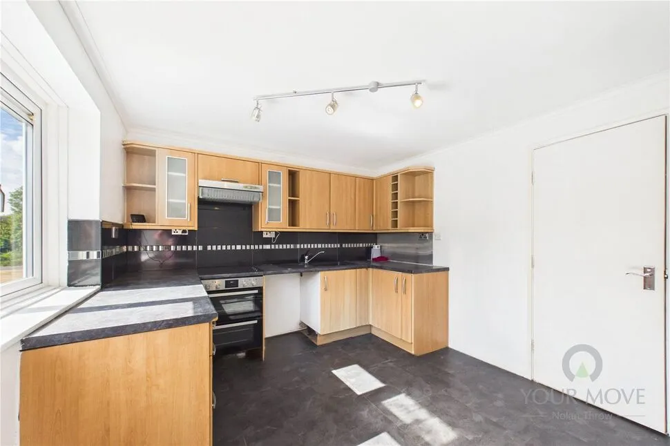Conniburrow, Milton Keynes, MK14, photo 3