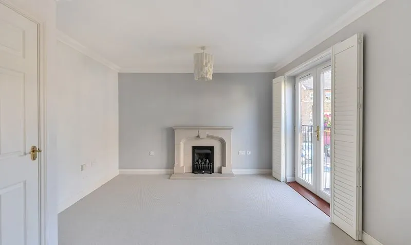 Cavendish Walk, Epsom, KT19, photo 10
