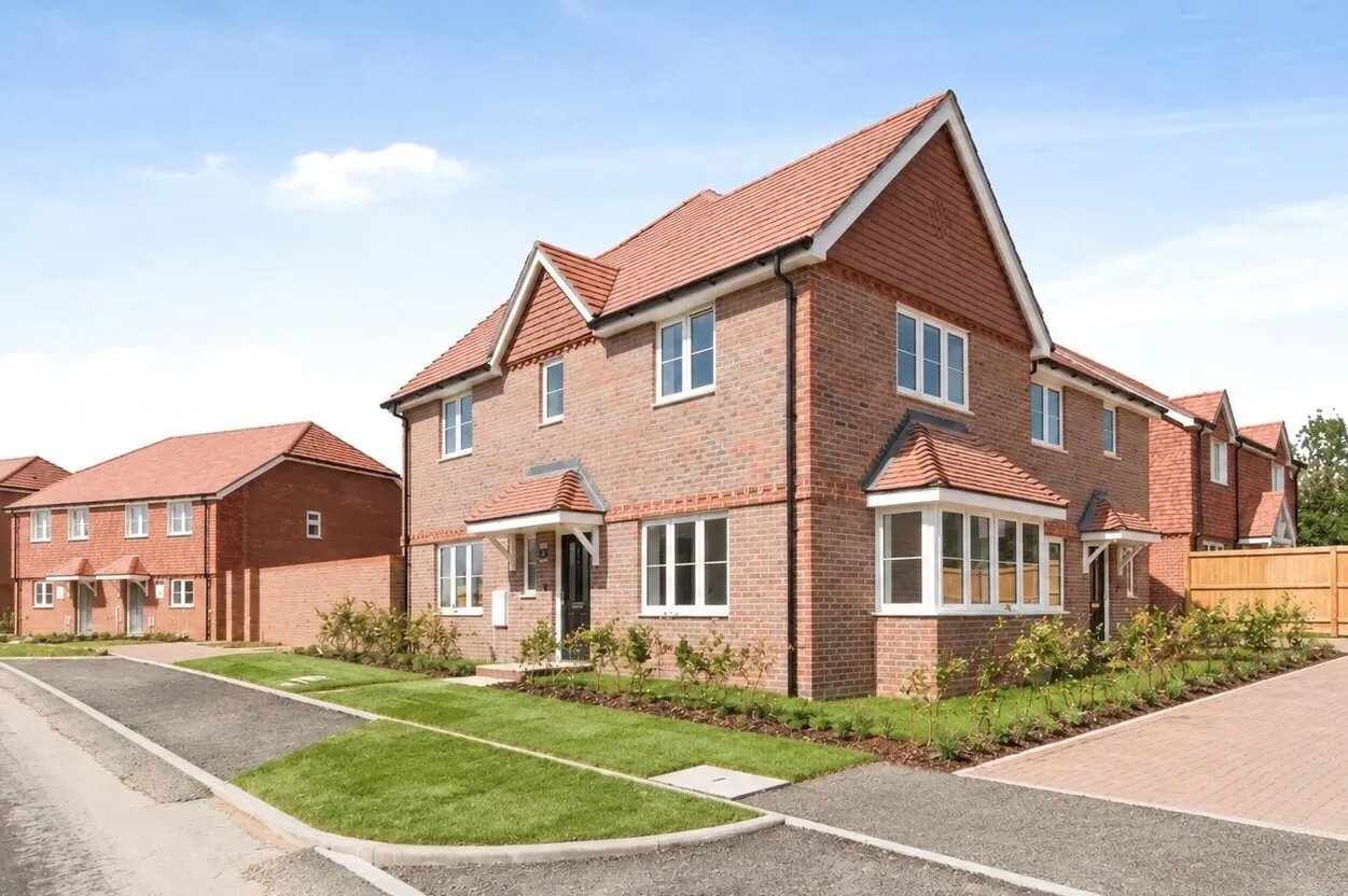 2 bed house for sale — Moor Hall Park, Ninfield, Battle