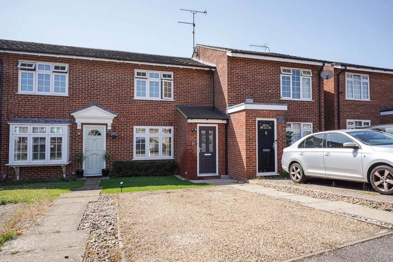 2 bed house for sale, Nursery Fields, Sawbridgeworth, CM21