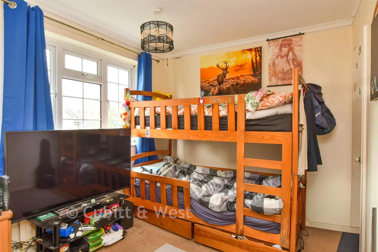 Pinewood Gardens, Bognor Regis, PO21, photo 8