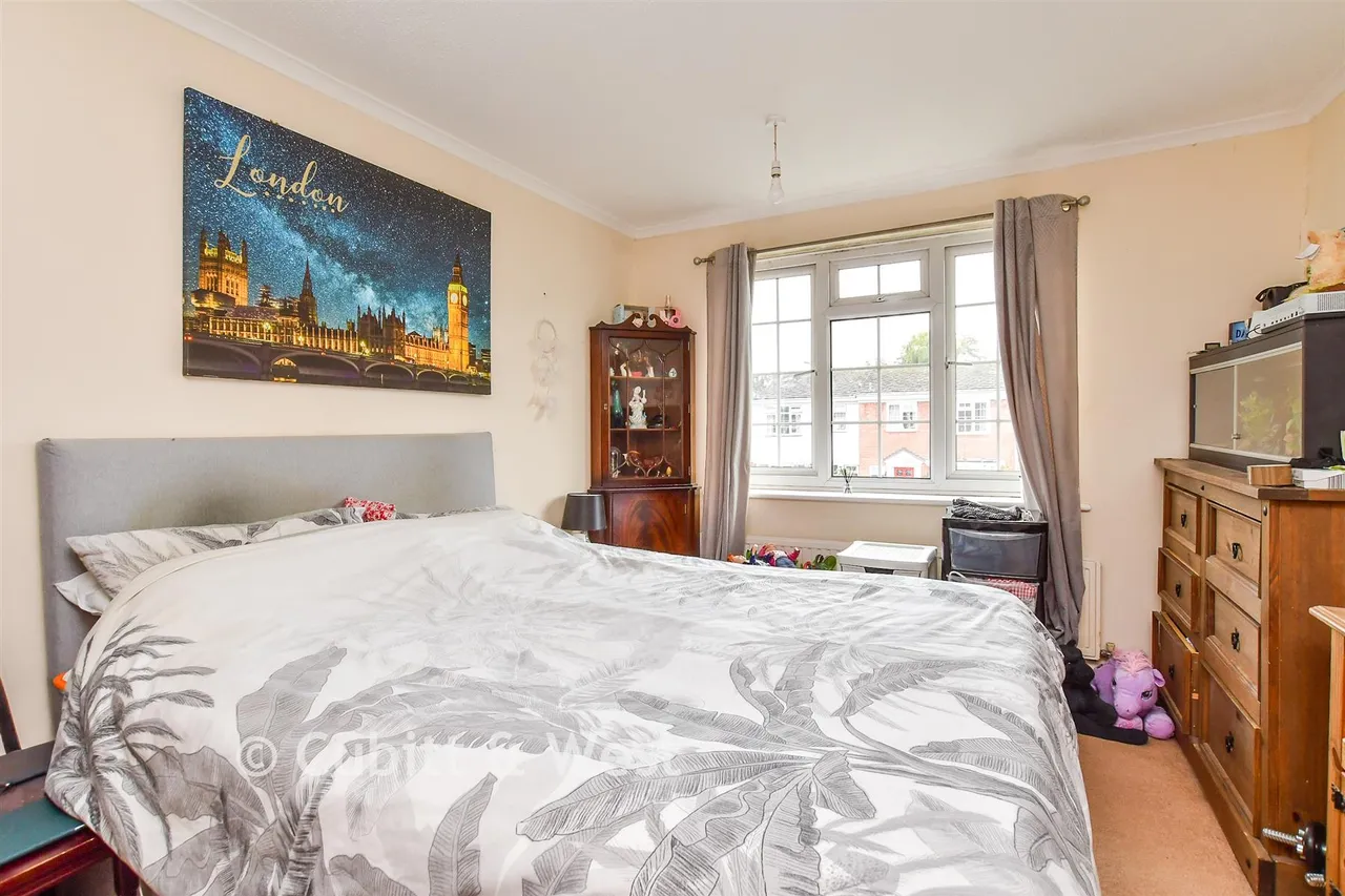 Pinewood Gardens, Bognor Regis, PO21, photo 7