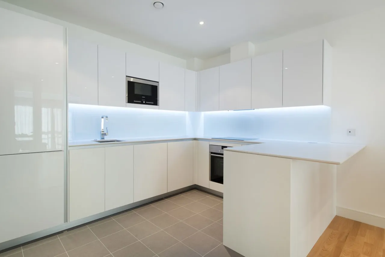 Flotilla House, Battersea Reach, photo 4
