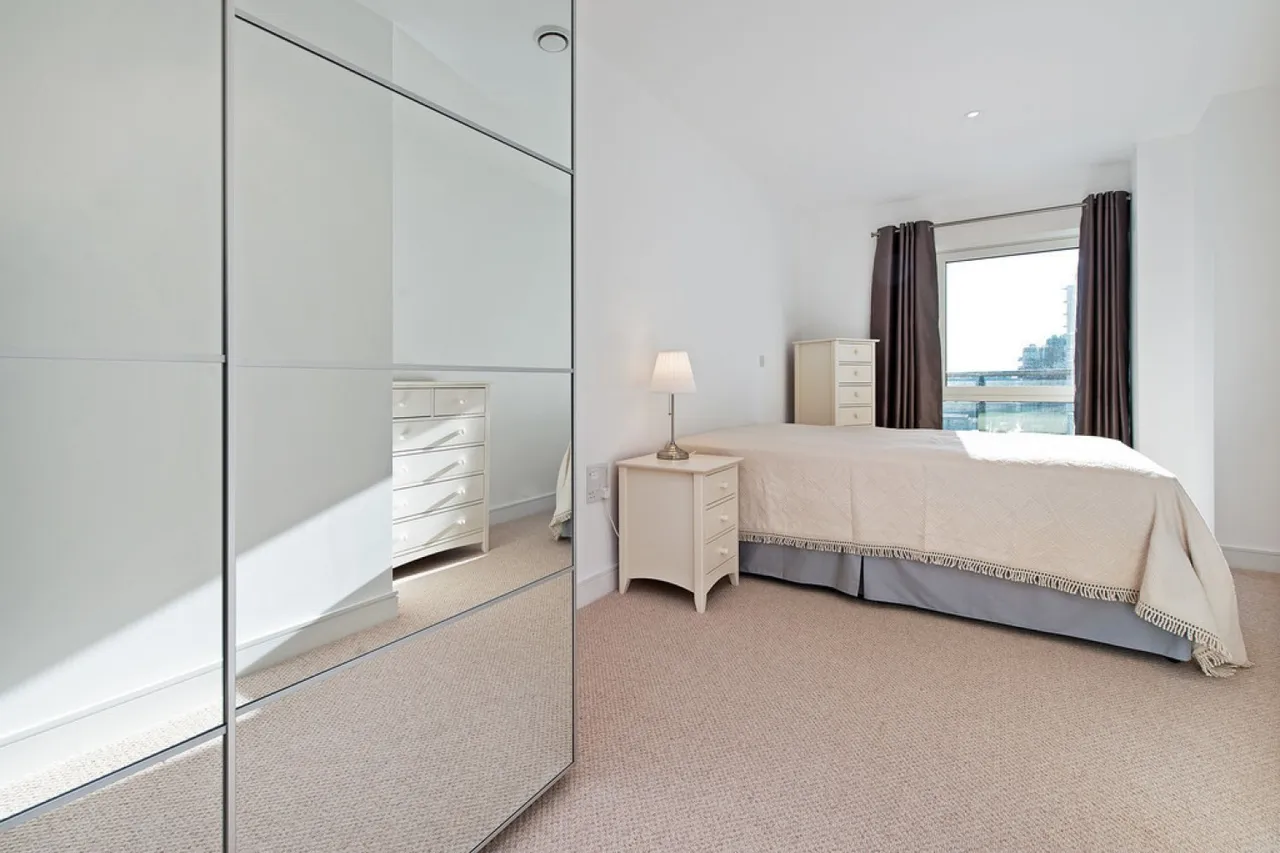 Flotilla House, Battersea Reach, photo 10