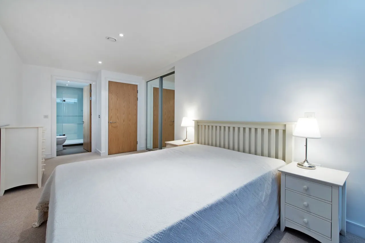Flotilla House, Battersea Reach, photo 8