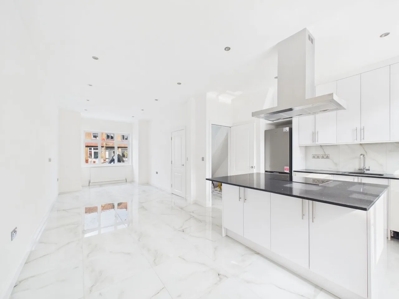 Marne Avenue, London, N11, photo 11
