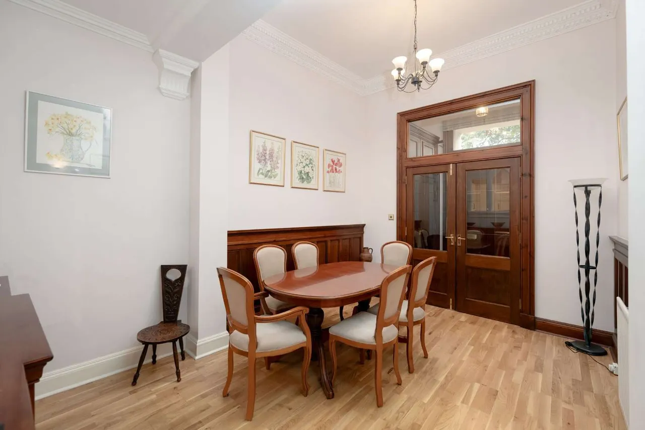 Rothesay Terrace, West End, Edinburgh, Midlothian, EH3 7RY, photo 9