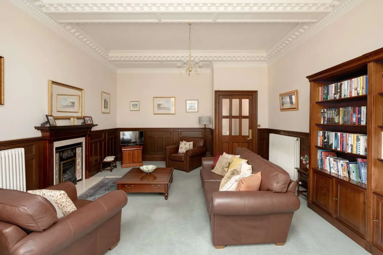 Rothesay Terrace, West End, Edinburgh, Midlothian, EH3 7RY, photo 4