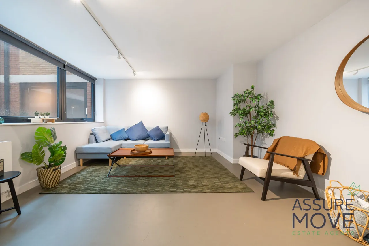 1 bed flat for sale — F7 Vinny Court High Road, Vinny Court, London, 926 High Road, N12 9RW