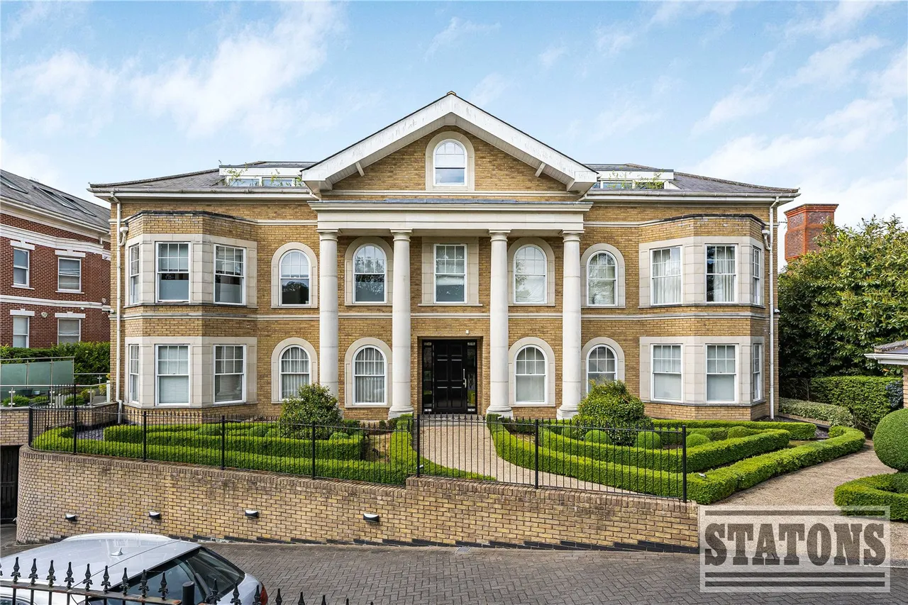 Cockfosters Road, Hadley Wood, EN4 0JS, photo 16