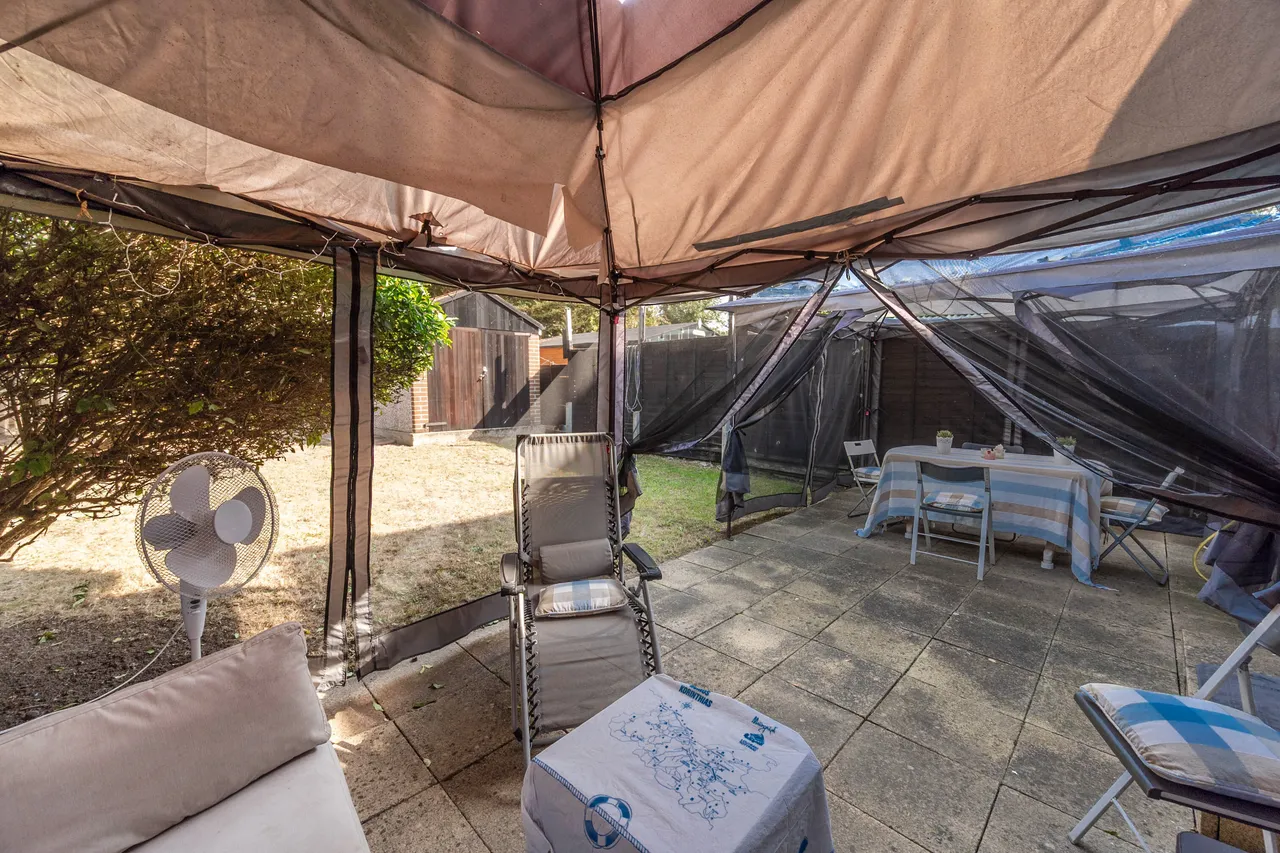 Edgware, HA8, photo 18