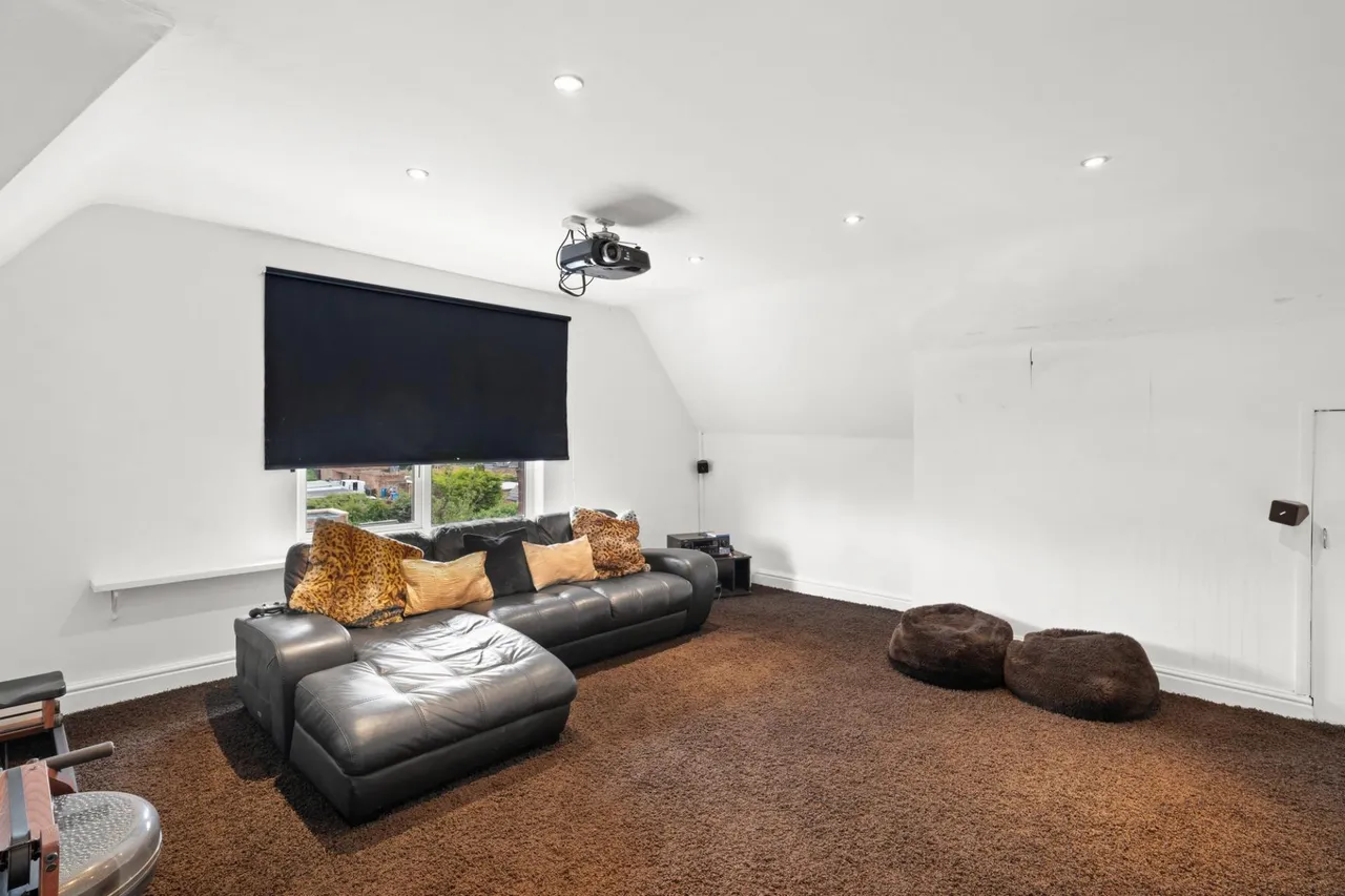 Upper Westby Street, Lytham St. Annes, FY8, photo 11