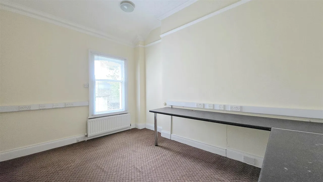 Joymount, Carrickfergus, BT38, photo 12