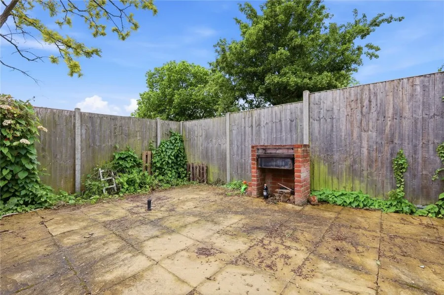 House Under Offer with 2 bedrooms in Saffron Walden, CB10, photo 10