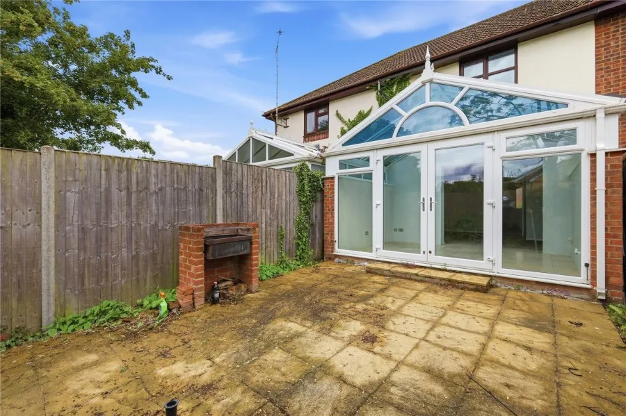 House Under Offer with 2 bedrooms in Saffron Walden, CB10, photo 11