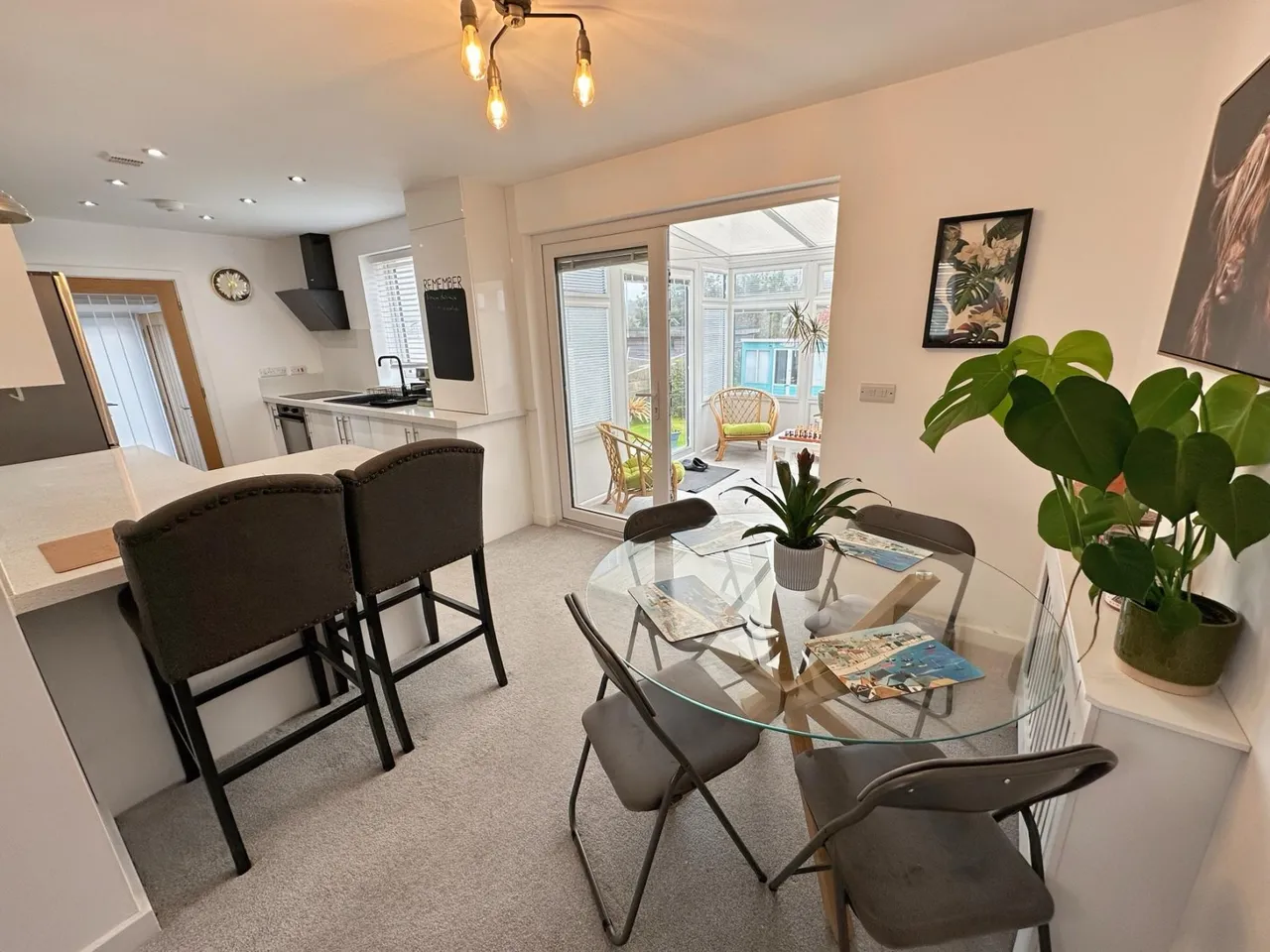 Milton Crescent, Milford Haven, SA73, photo 4