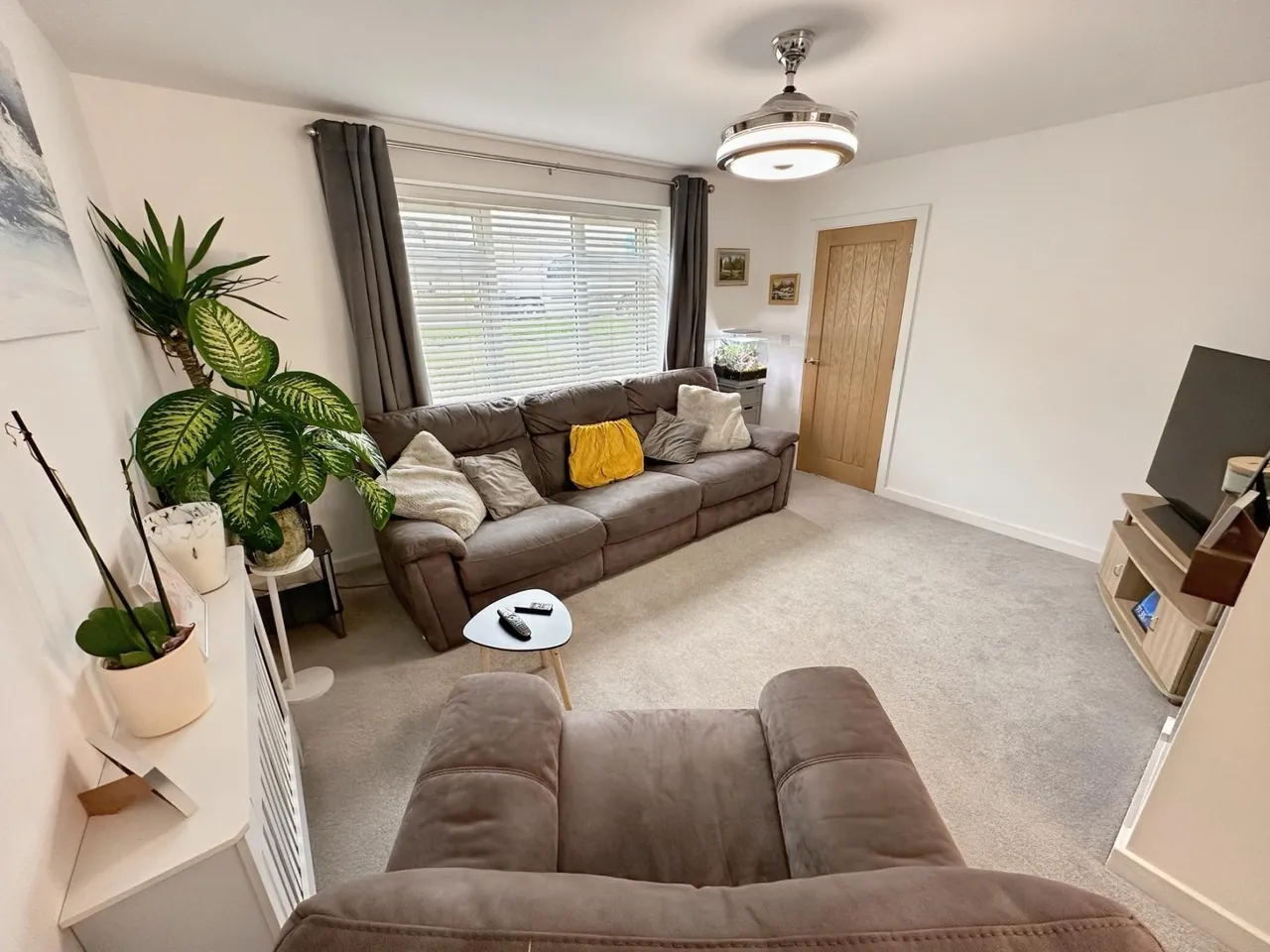 Milton Crescent, Milford Haven, SA73, photo 8