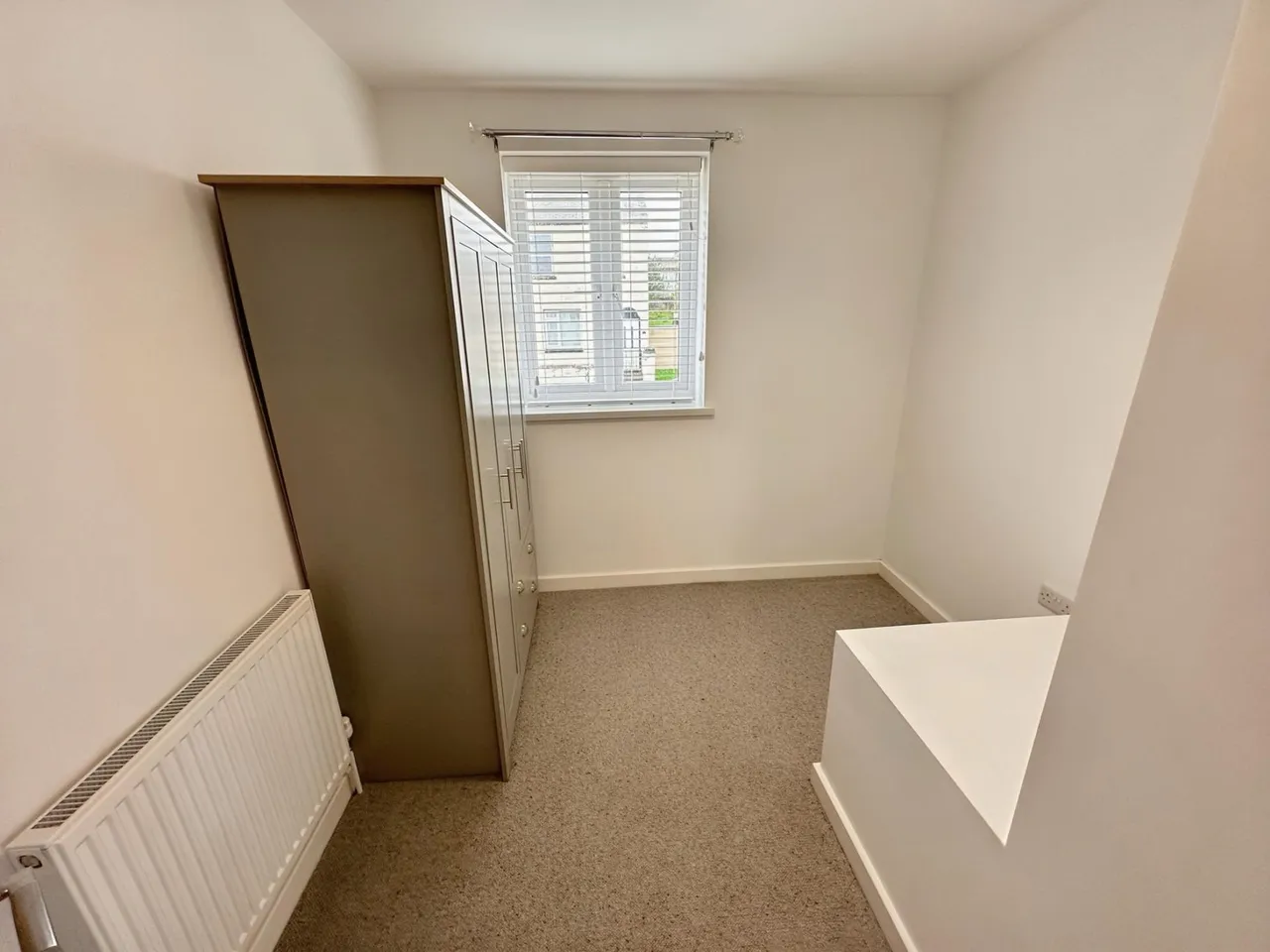 Milton Crescent, Milford Haven, SA73, photo 13