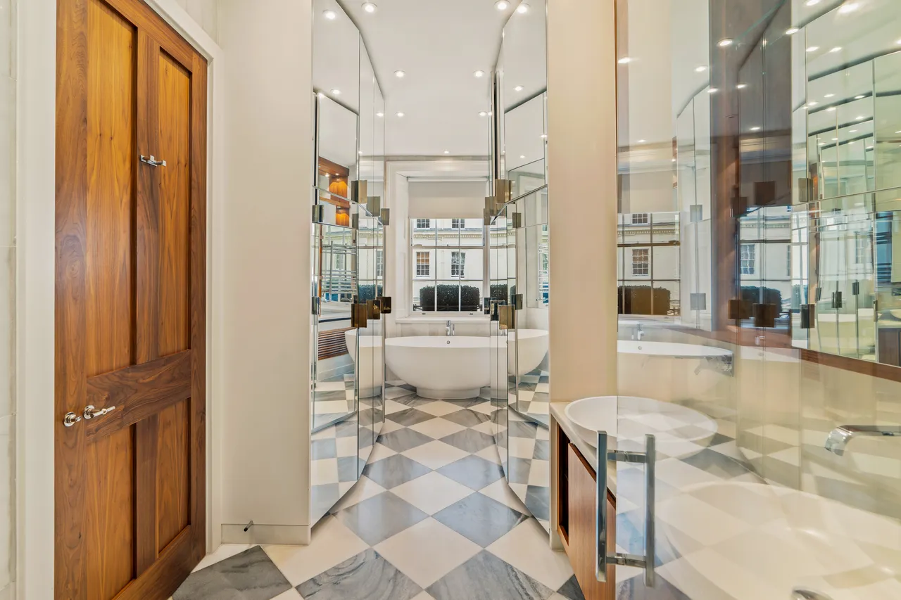 Eaton Place, Belgravia, London, photo 9