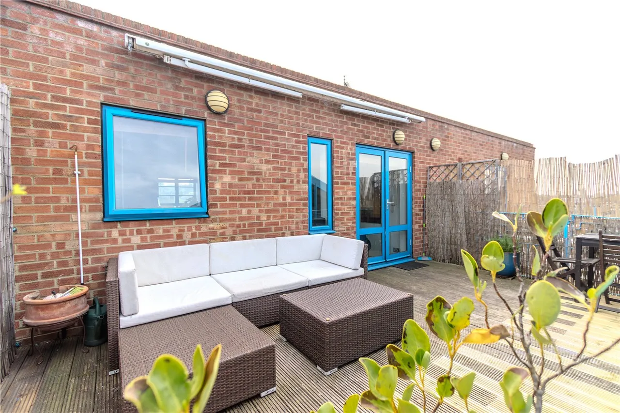 The Plaza, 135 Vanbrugh Hill, Greenwich, London, SE10, photo 5