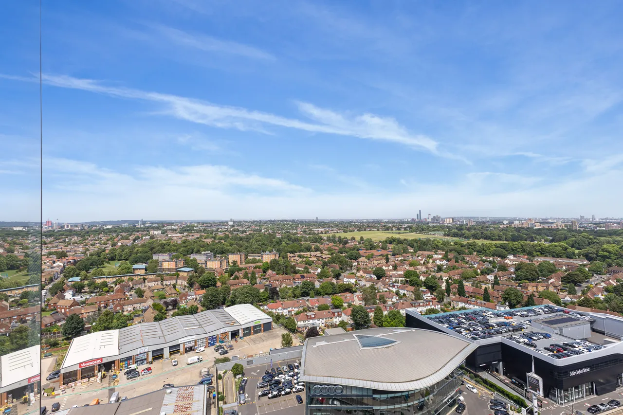 1 bed flat for sale — Ealing Road, Brentford, TW8