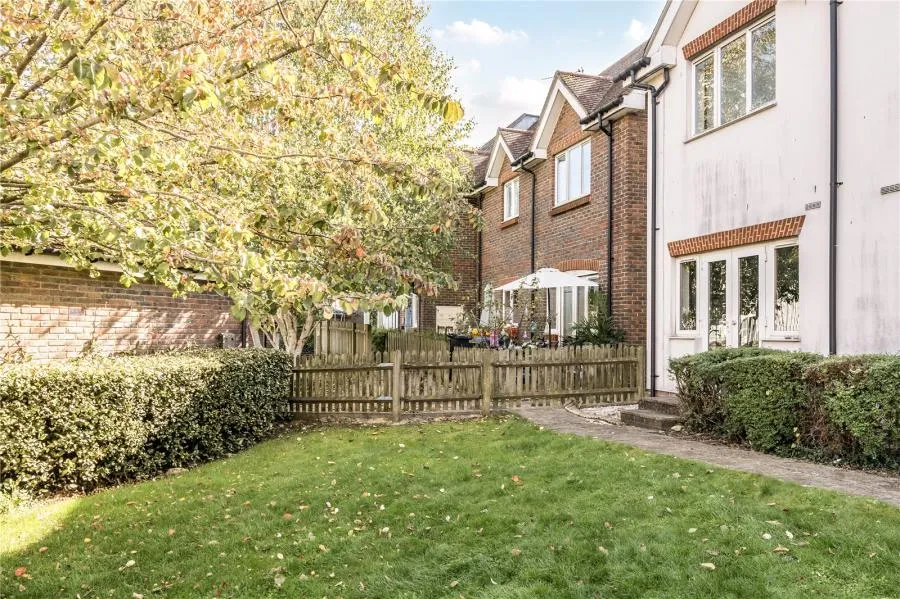 Gordon Road, Haywards Heath, RH16, photo 5