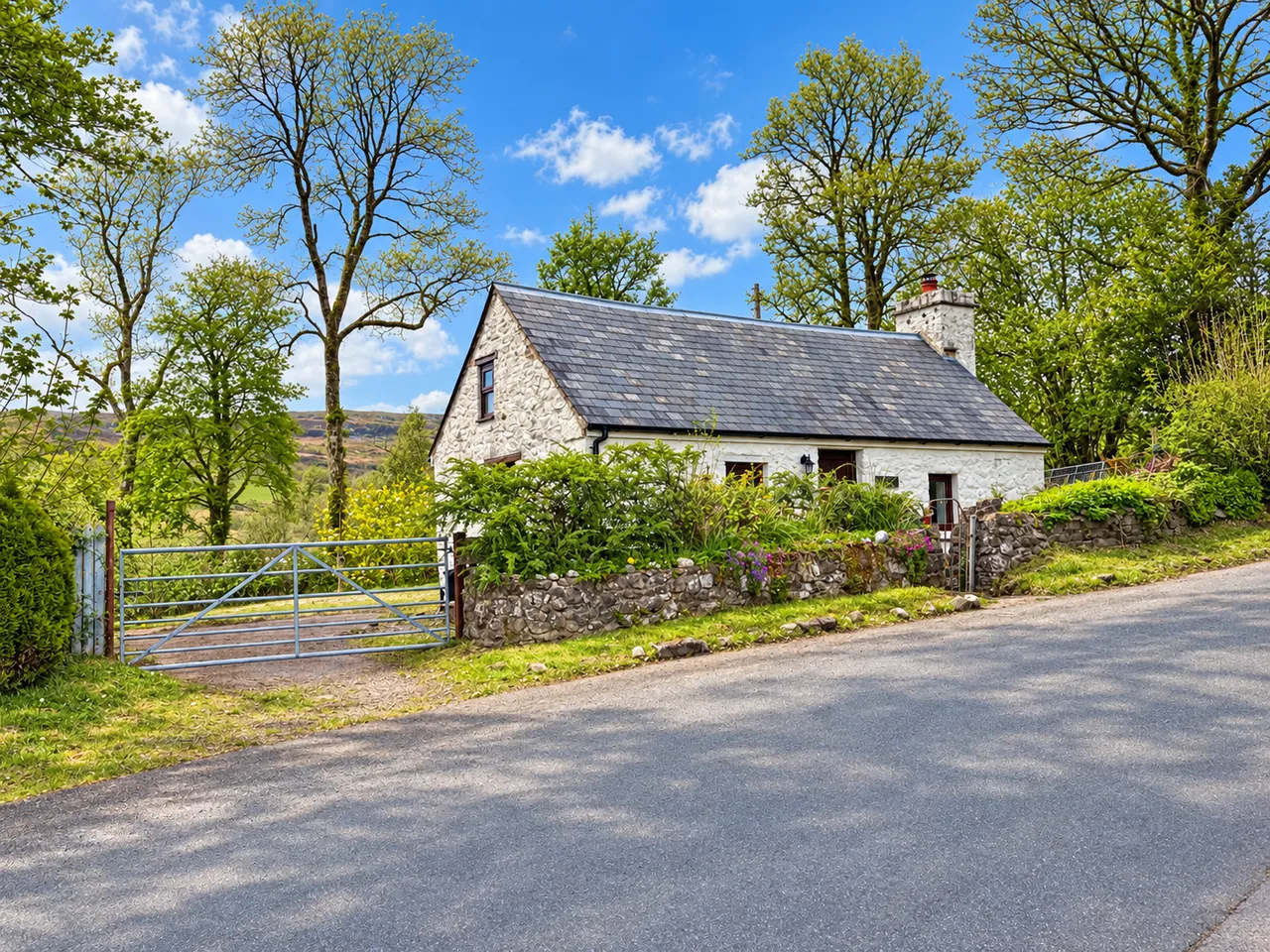 1 bed house for sale, Llandyfan, Ammanford, SA18