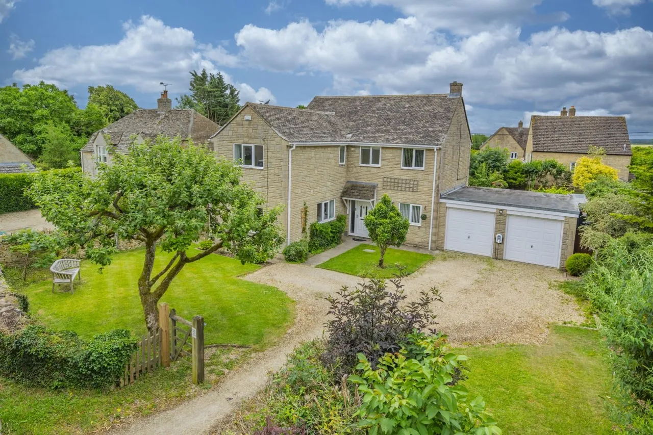 Woodmancote, Cirencester, GL7, photo 24