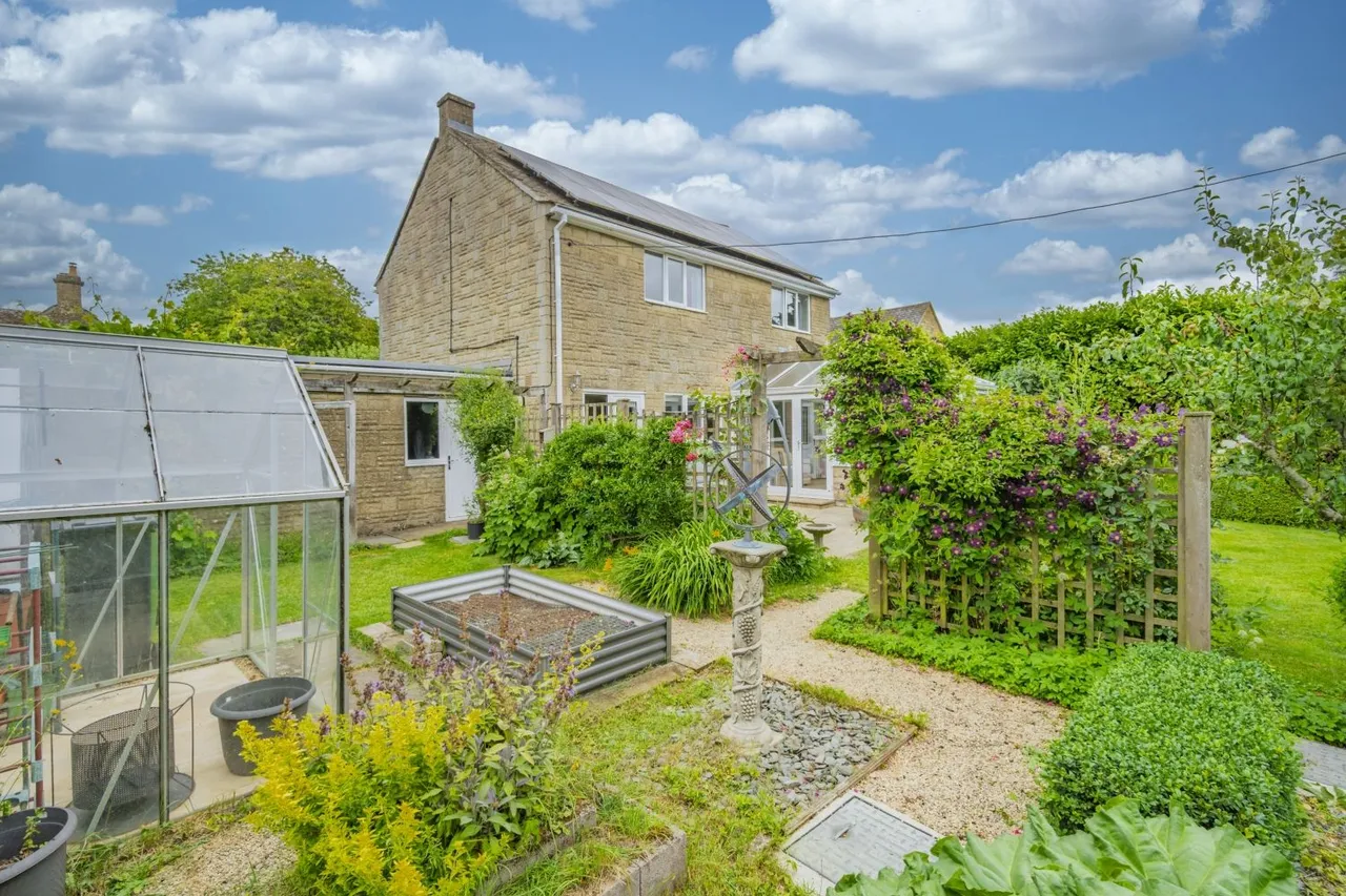 Woodmancote, Cirencester, GL7, photo 32