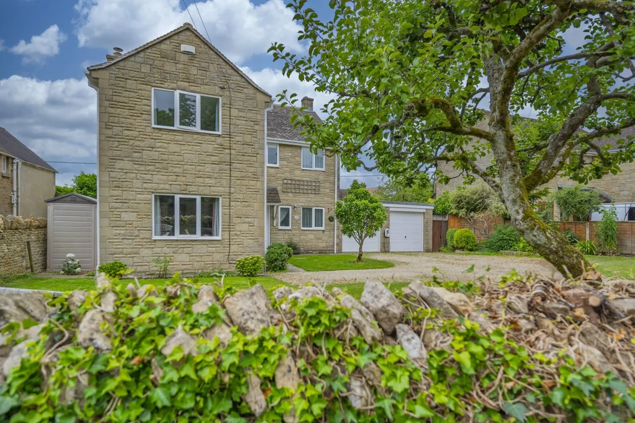 Woodmancote, Cirencester, GL7, photo 28