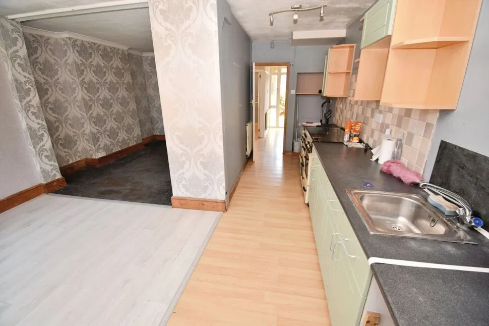 Cheveral Avenue, Radford, CV6, photo 13